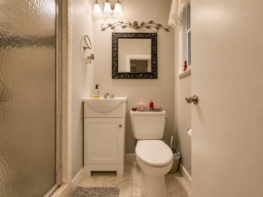 411 Pleasant St, Framingham, MA, 411 Pleasant St, Framingham, MA Photo #17
