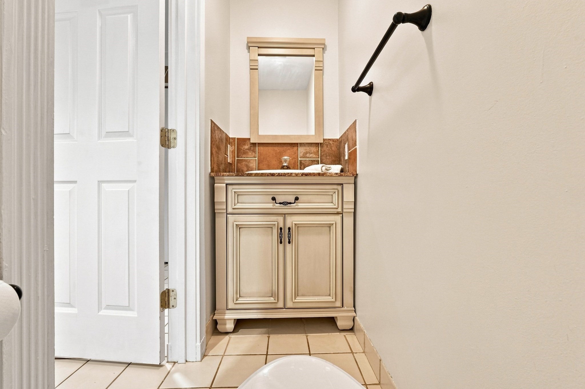 125 Highland St #304, Taunton, MA Photo #13
