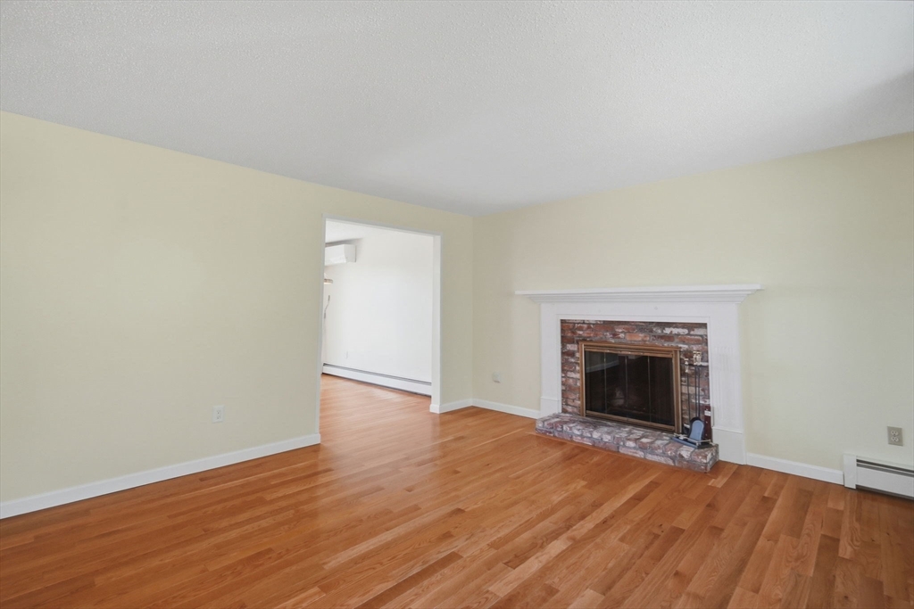 349 Pearl Hill Road, Fitchburg, MA Photo #5