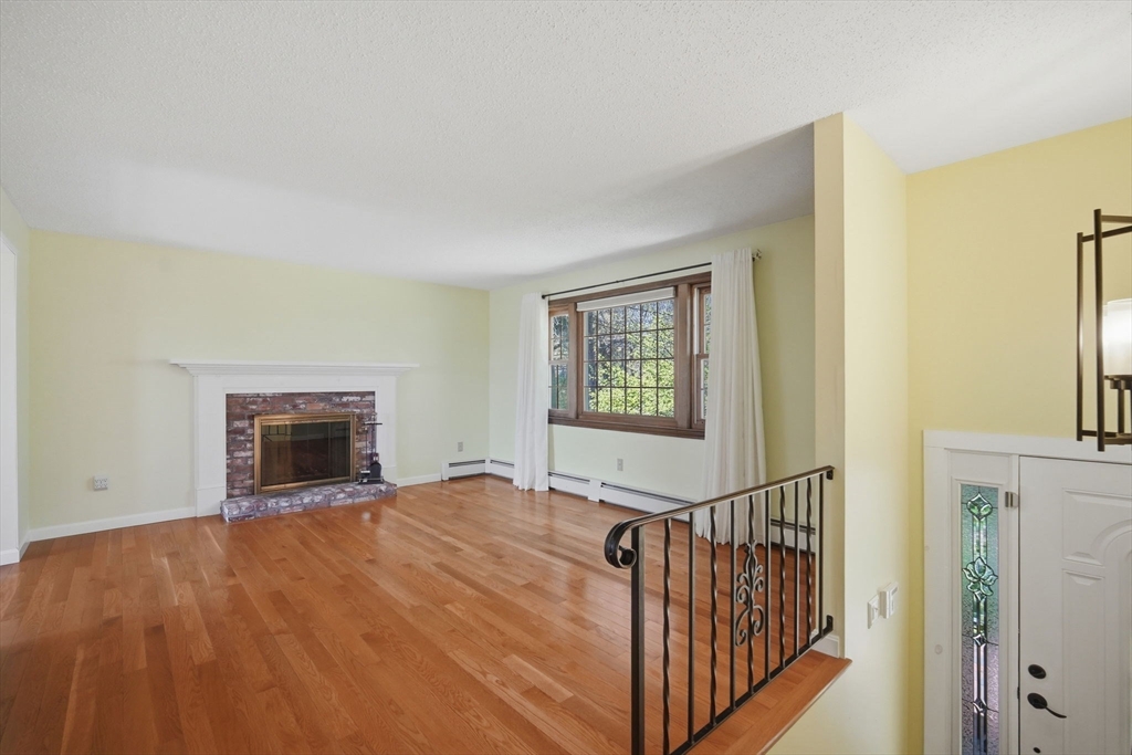 349 Pearl Hill Road, Fitchburg, MA Photo #4