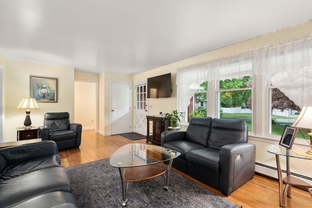 96 Birchwood Dr