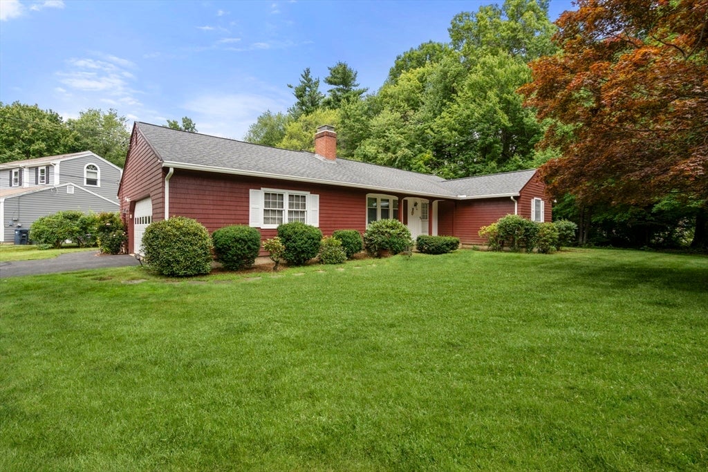 96 Birchwood Dr