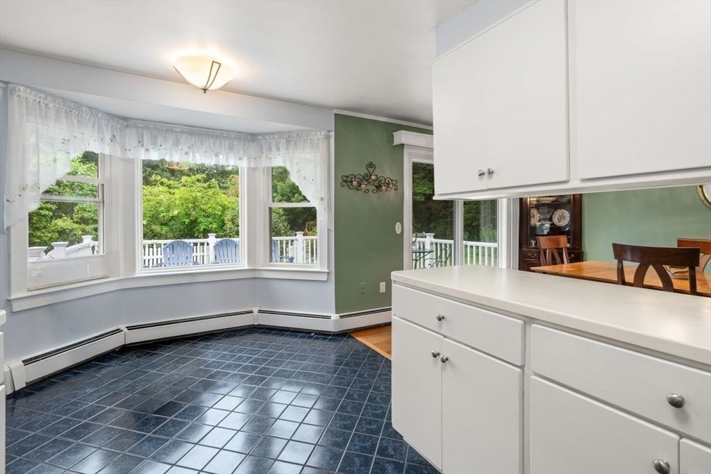 96 Birchwood Dr, Holden, MA, 96 Birchwood Dr, Holden, MA Photo #9