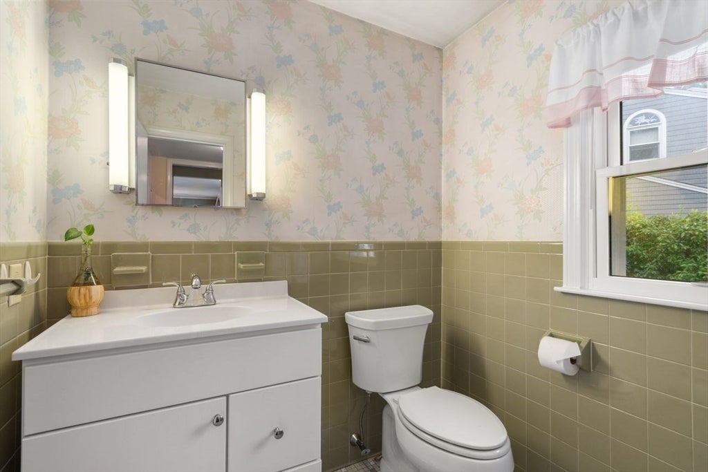 96 Birchwood Dr, Holden, MA, 96 Birchwood Dr, Holden, MA Photo #18