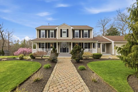 Photo of 73 Regent Court, Swansea, MA 02777 (MLS # 73506105)