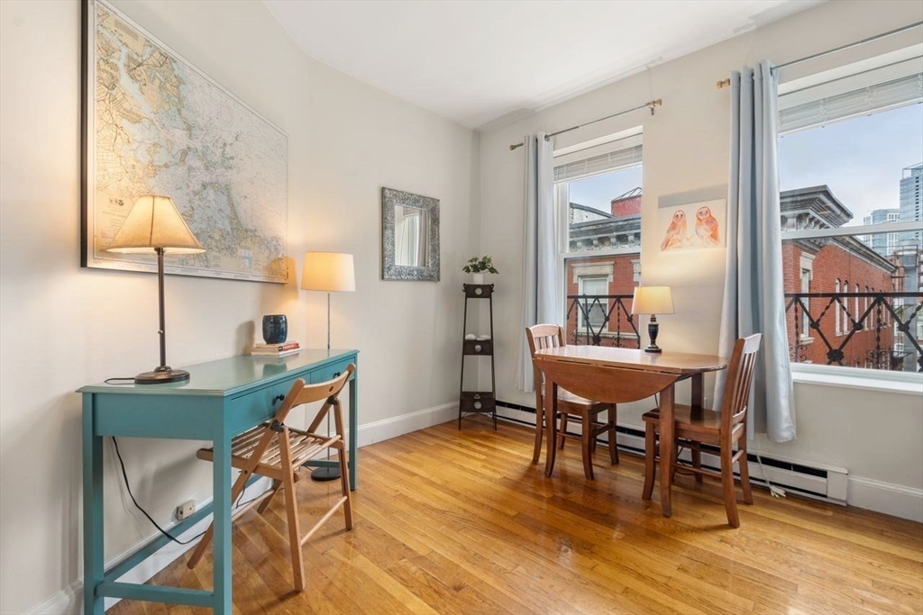 121 Salem Street 4D