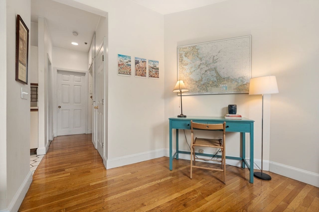121 Salem Street 4D