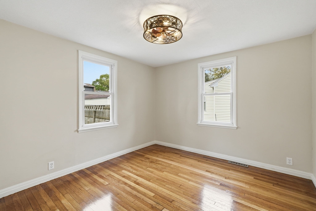 23 Gilman St, Springfield, MA Photo #18