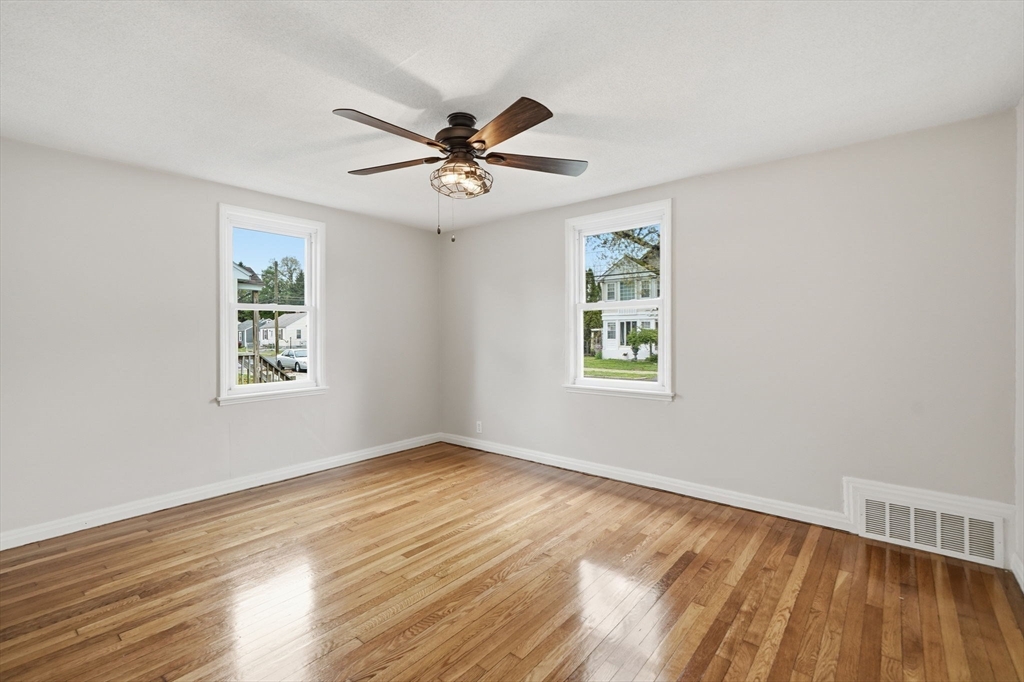 23 Gilman St, Springfield, MA Photo #21