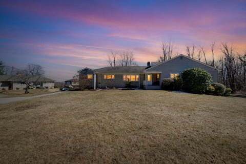 6 Cutler Rd Paxton MA 01612