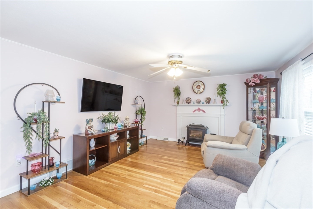 14 Glenwood Ave