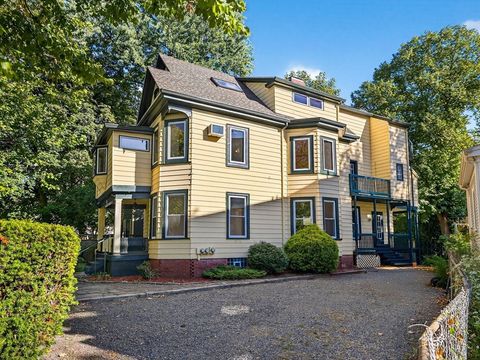 Photo of 20 Beech St, Cambridge, MA 02140 (MLS # 73442078)