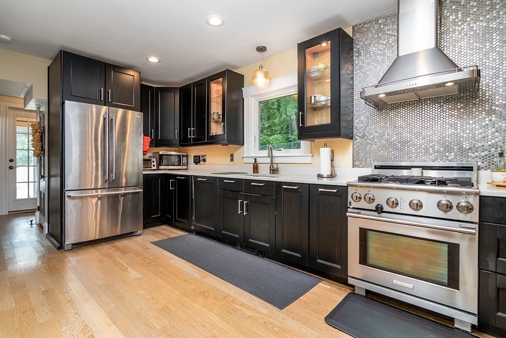 748 Lower River Road