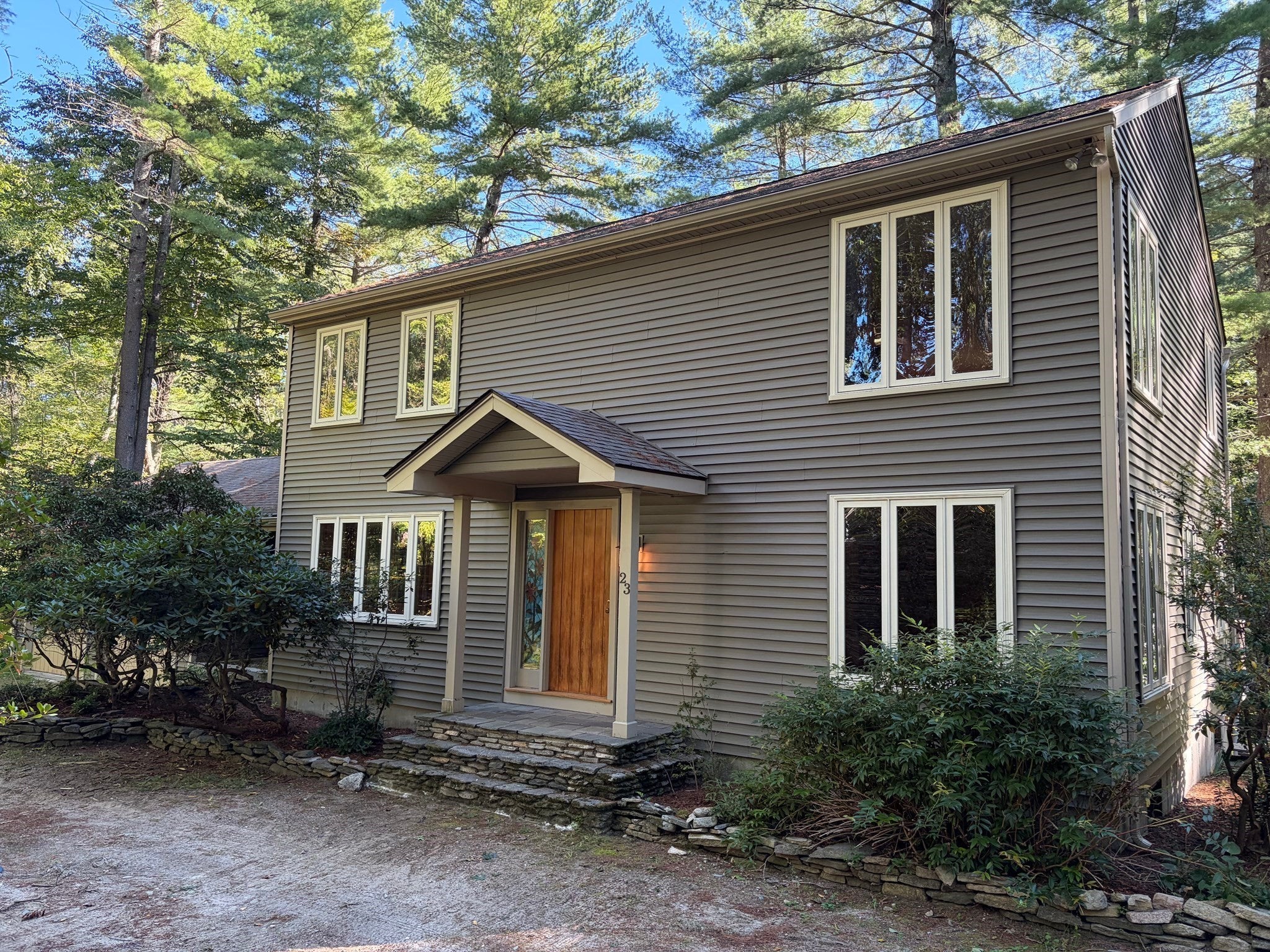 23 Forest St