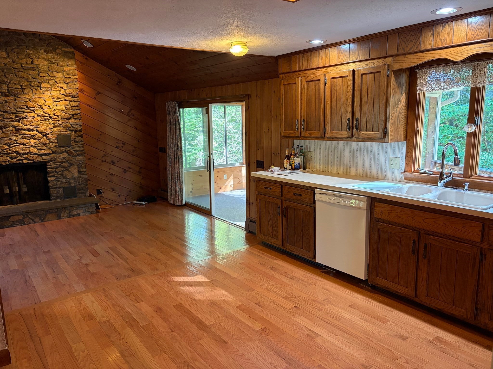 23 Forest St, Upton, MA, 23 Forest St, Upton, MA Photo #12
