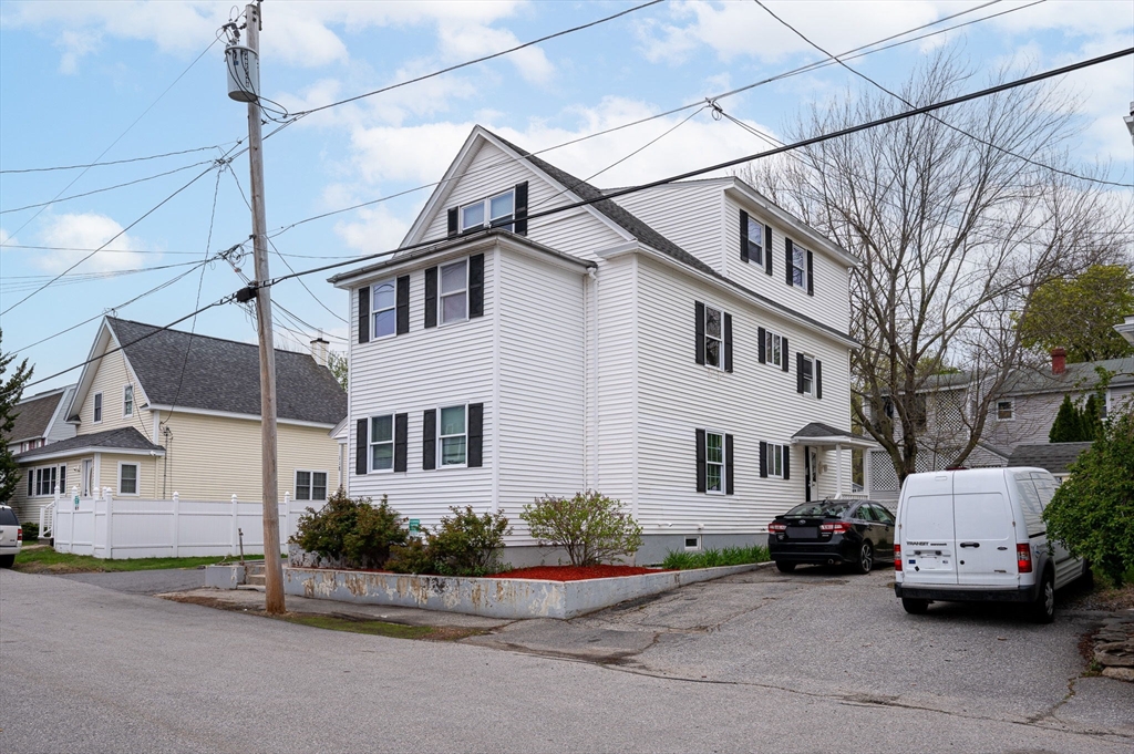 118 Lafayette St