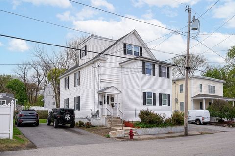 118 Lafayette St Lowell MA 01854