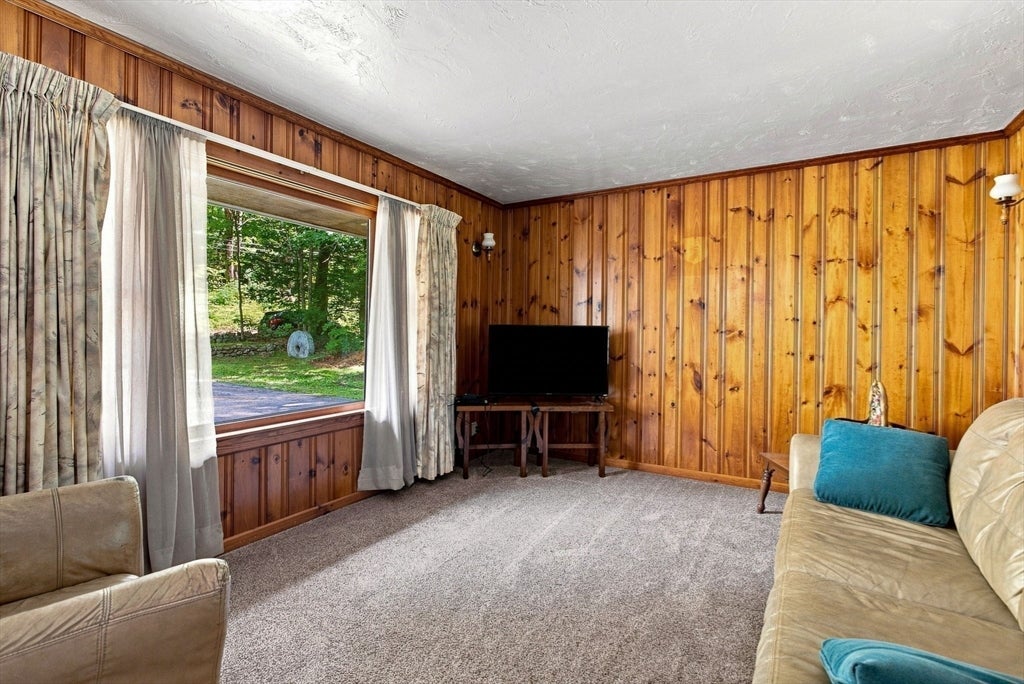 262 West Street, Winchendon, MA, 262 West Street, Winchendon, MA Photo #6