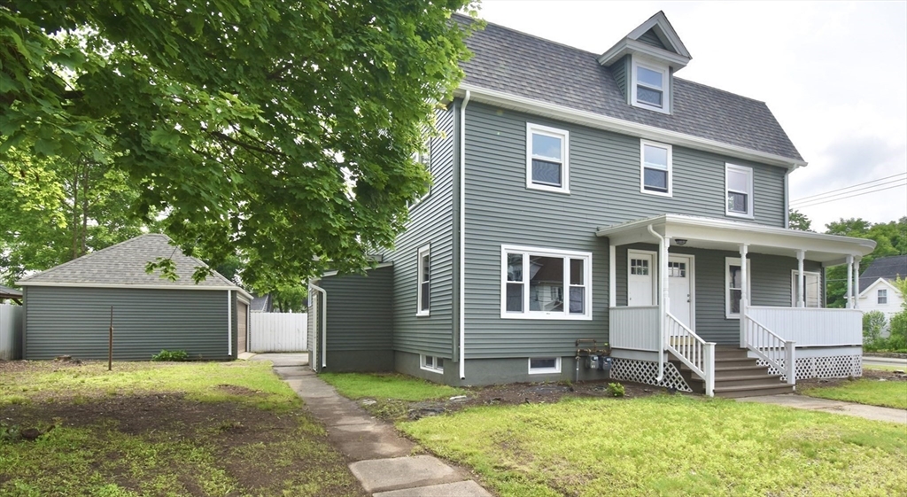 130 Center St