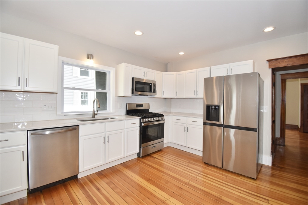 130 Center St