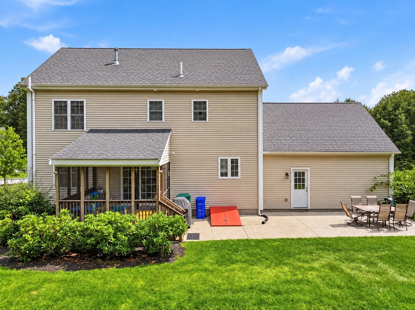 8 Erika Way, Attleboro, MA, 8 Erika Way, Attleboro, MA Photo #5