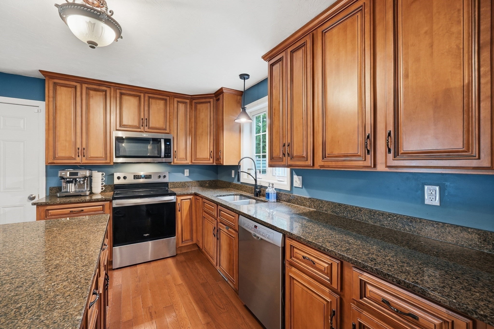8 Erika Way, Attleboro, MA, 8 Erika Way, Attleboro, MA Photo #17