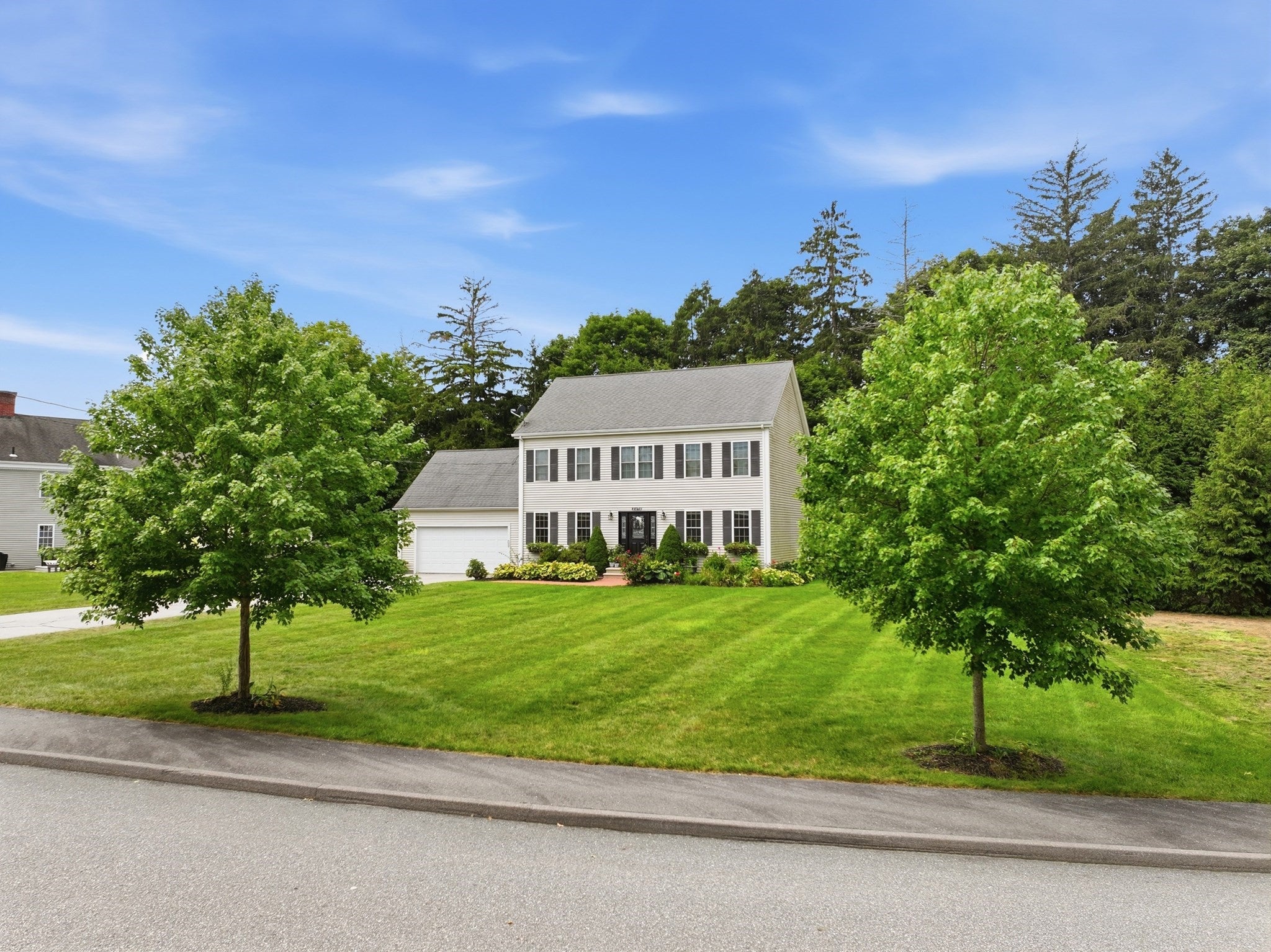 8 Erika Way, Attleboro, MA, 8 Erika Way, Attleboro, MA Photo #2