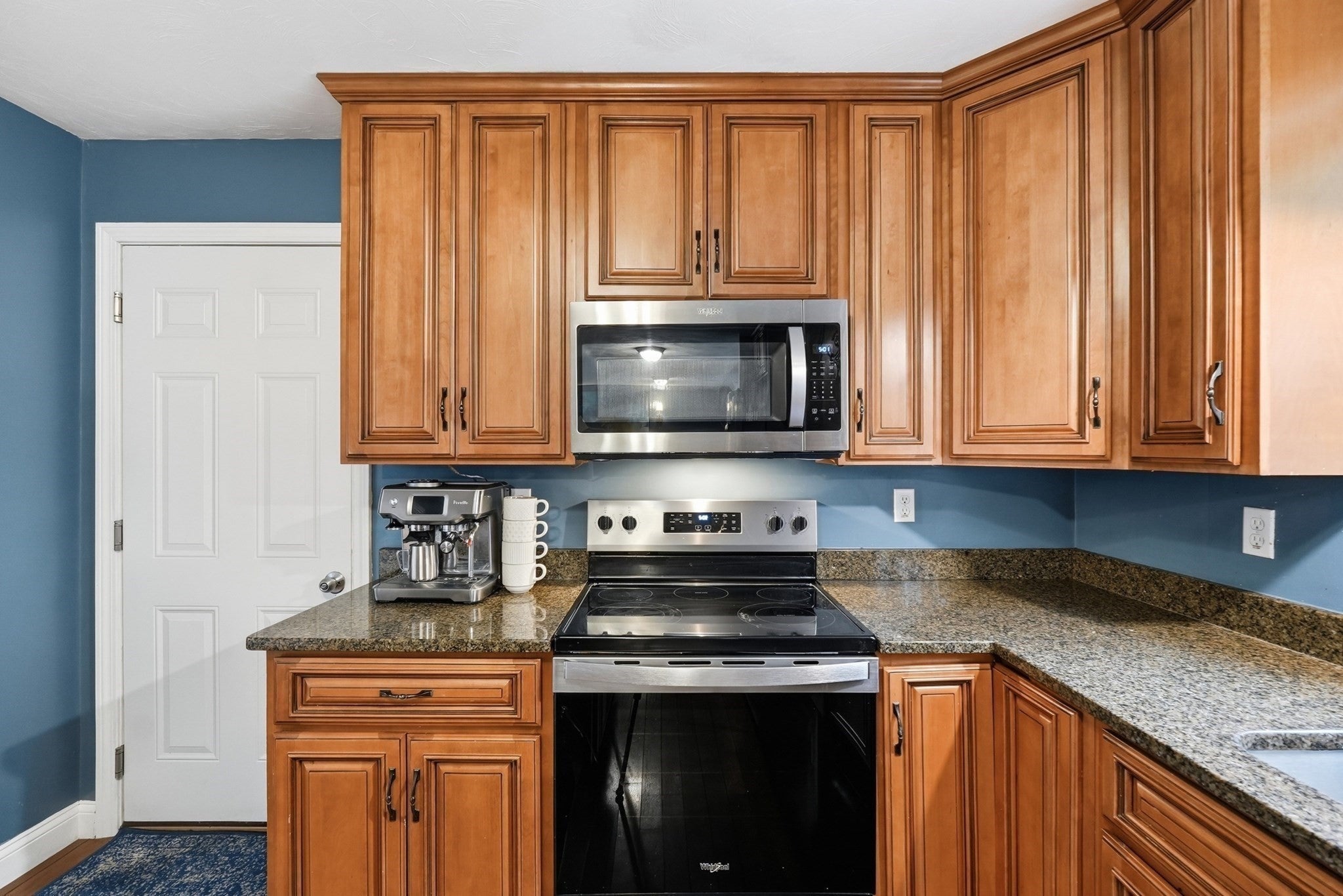 8 Erika Way, Attleboro, MA, 8 Erika Way, Attleboro, MA Photo #19