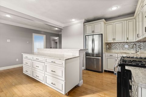 26 Willard Street 2 Chelsea MA 02150