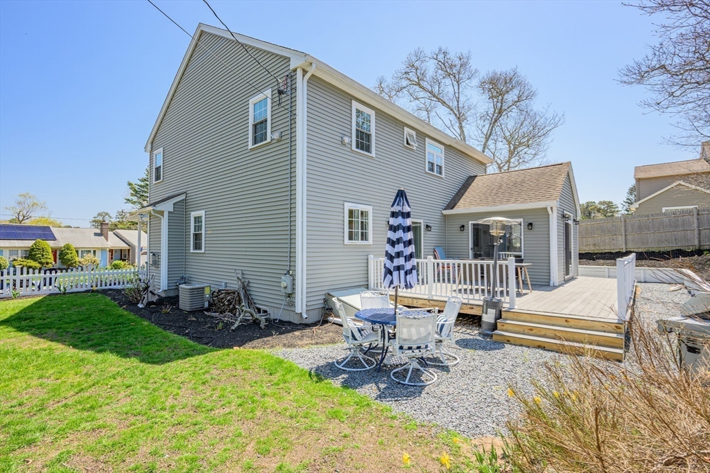 8 Lakeway Lane, Harwich, MA Photo #7