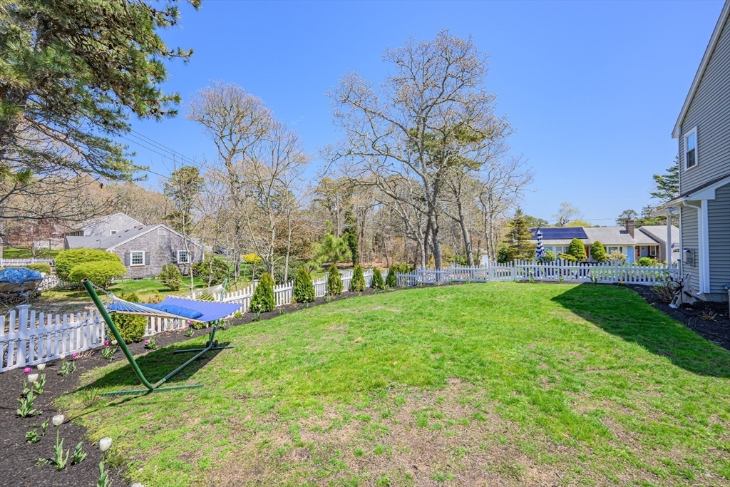 8 Lakeway Lane, Harwich, MA Photo #6