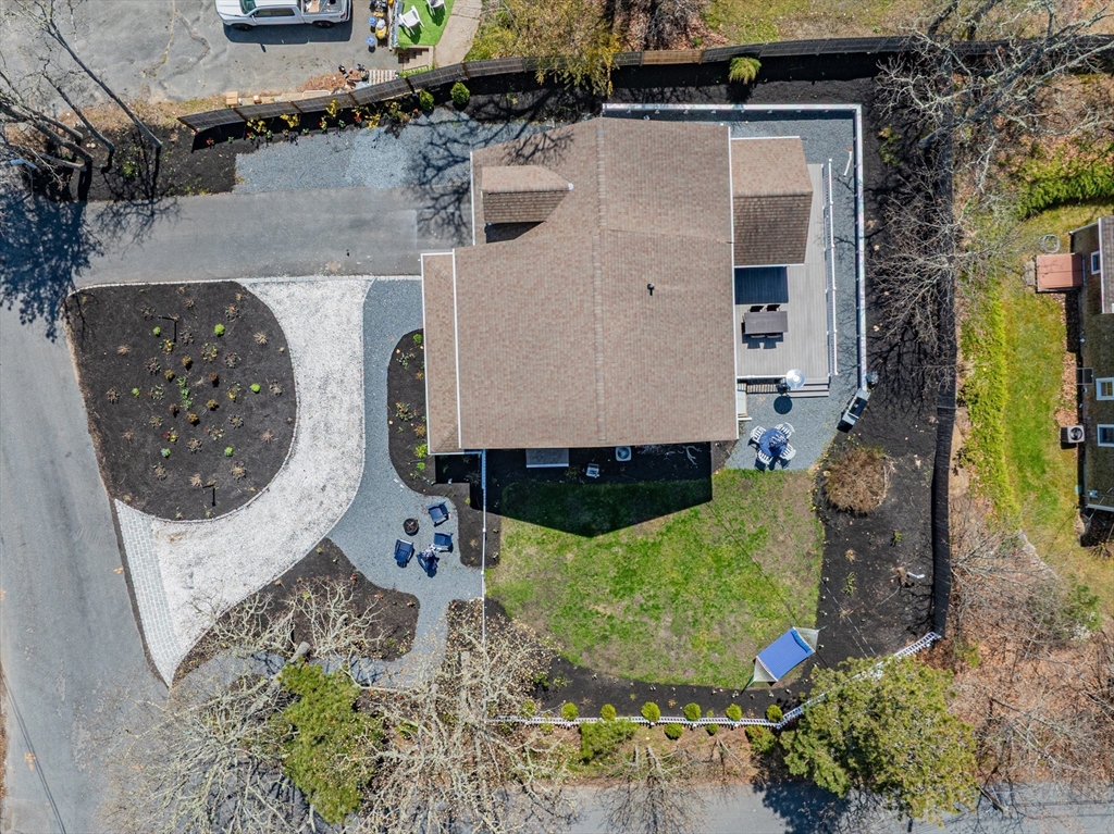 8 Lakeway Lane, Harwich, MA Photo #12