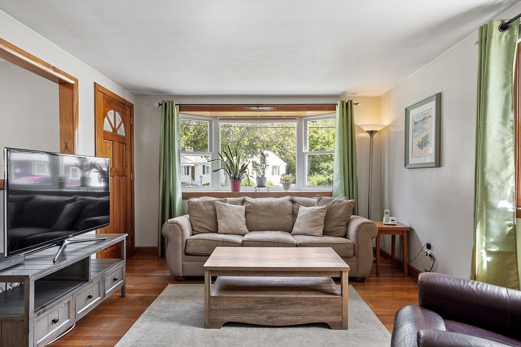43 Bickford St