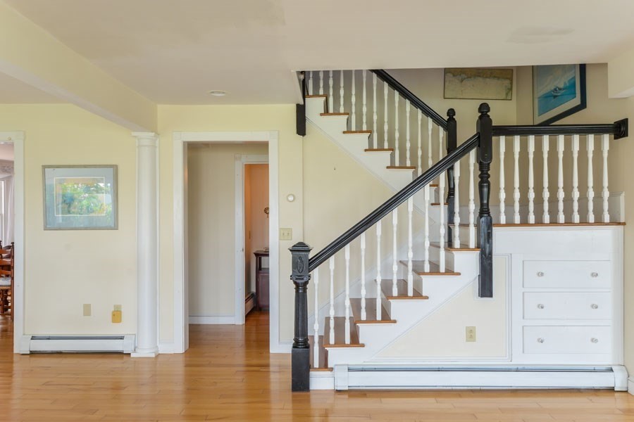 Yarmouth, Massachusetts 02664, United States, 10 Bedrooms Bedrooms, ,9 BathroomsBathrooms,Residential,Active,46892