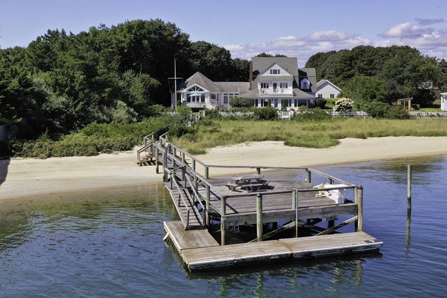 Yarmouth, Massachusetts 02664, United States, 10 Bedrooms Bedrooms, ,9 BathroomsBathrooms,Residential,Active,46892