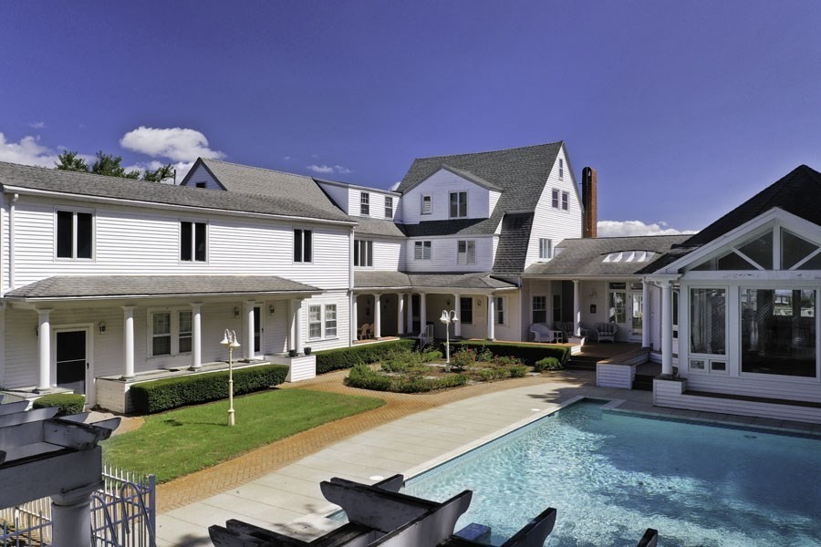 Yarmouth, Massachusetts 02664, United States, 10 Bedrooms Bedrooms, ,9 BathroomsBathrooms,Residential,Active,46892