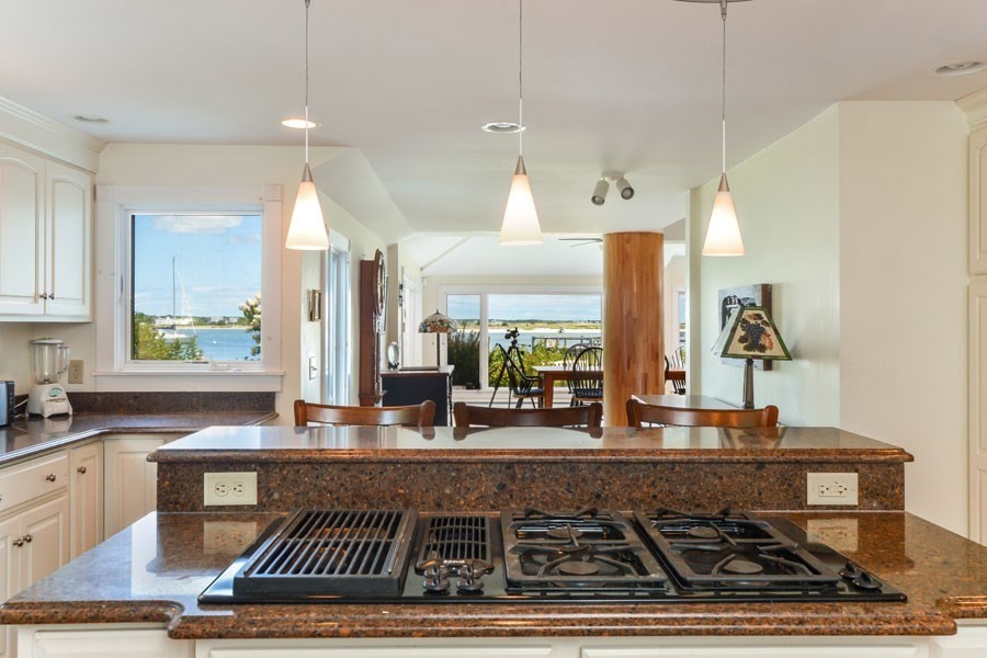 Yarmouth, Massachusetts 02664, United States, 10 Bedrooms Bedrooms, ,9 BathroomsBathrooms,Residential,Active,46892