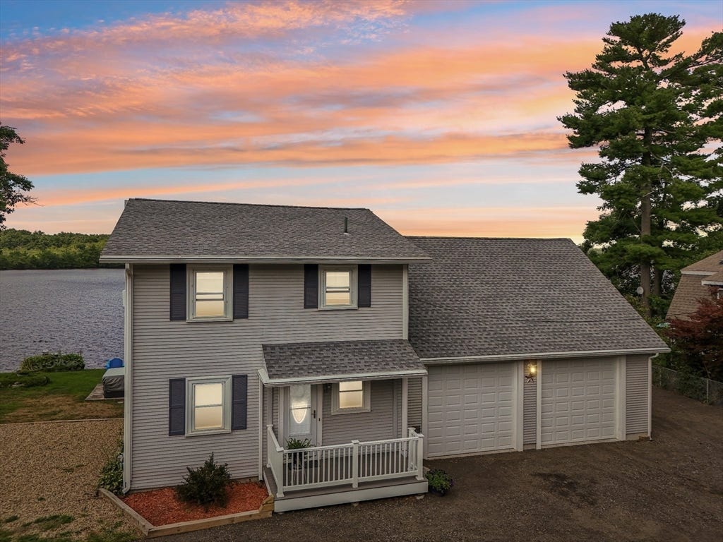 Photo of 10 Pine Bluff Ave, Merrimac, MA 01860 (MLS # 73555644)