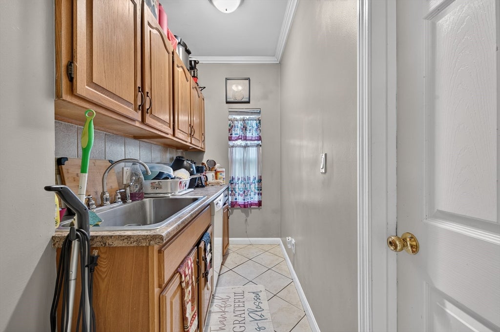 5 Diamond St, Worcester, MA, 5 Diamond St, Worcester, MA Photo #13