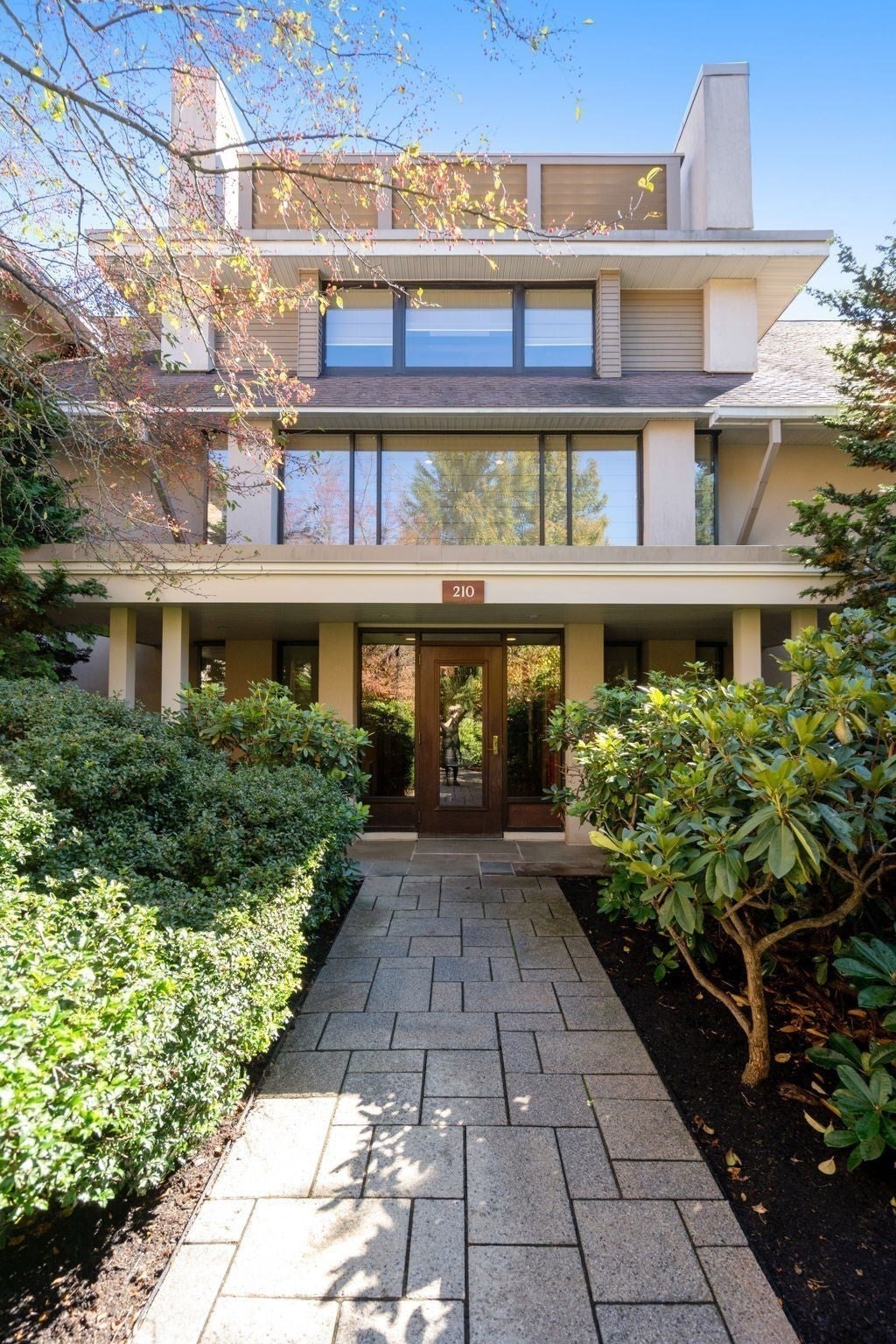210 Allandale Road 1C