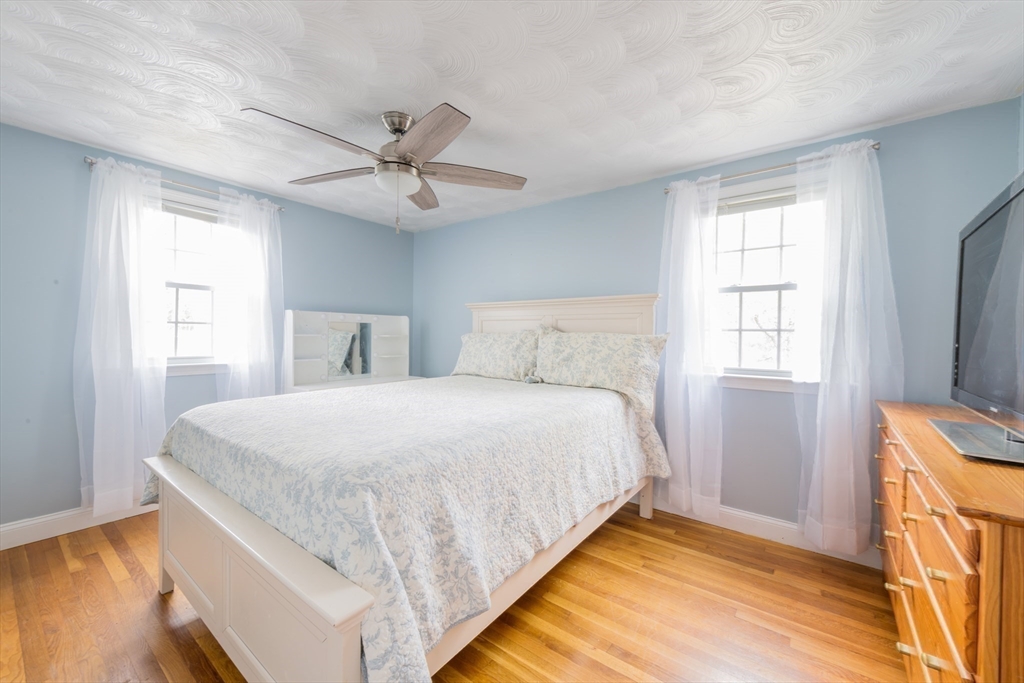 31 Lantern Lane, Plymouth, MA Photo #16