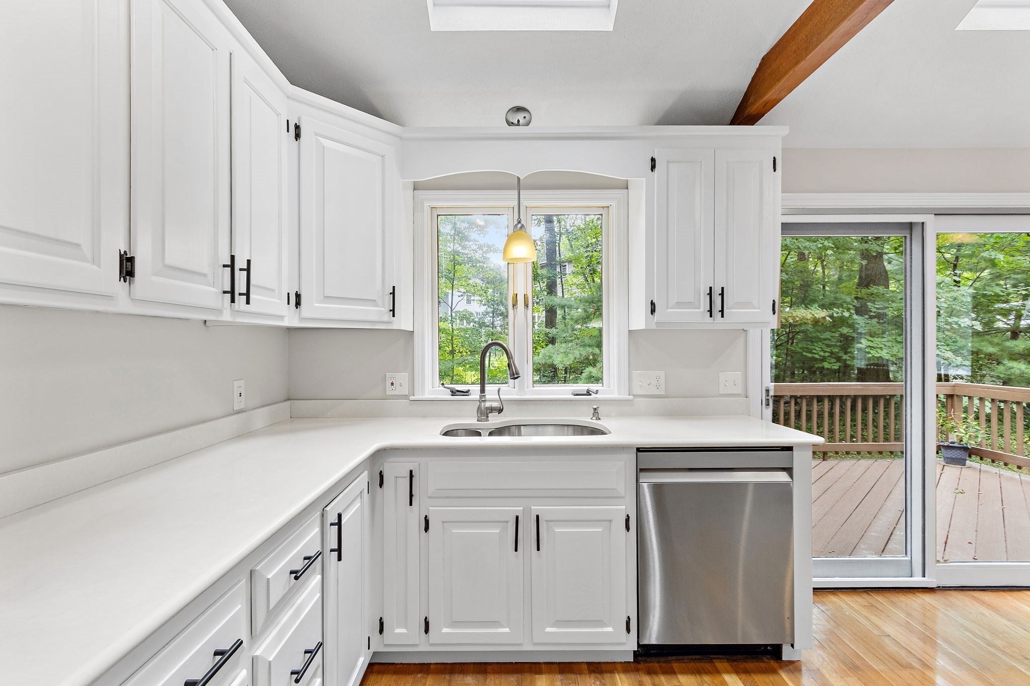 141 Longhill Rd, Franklin, MA Photo #3