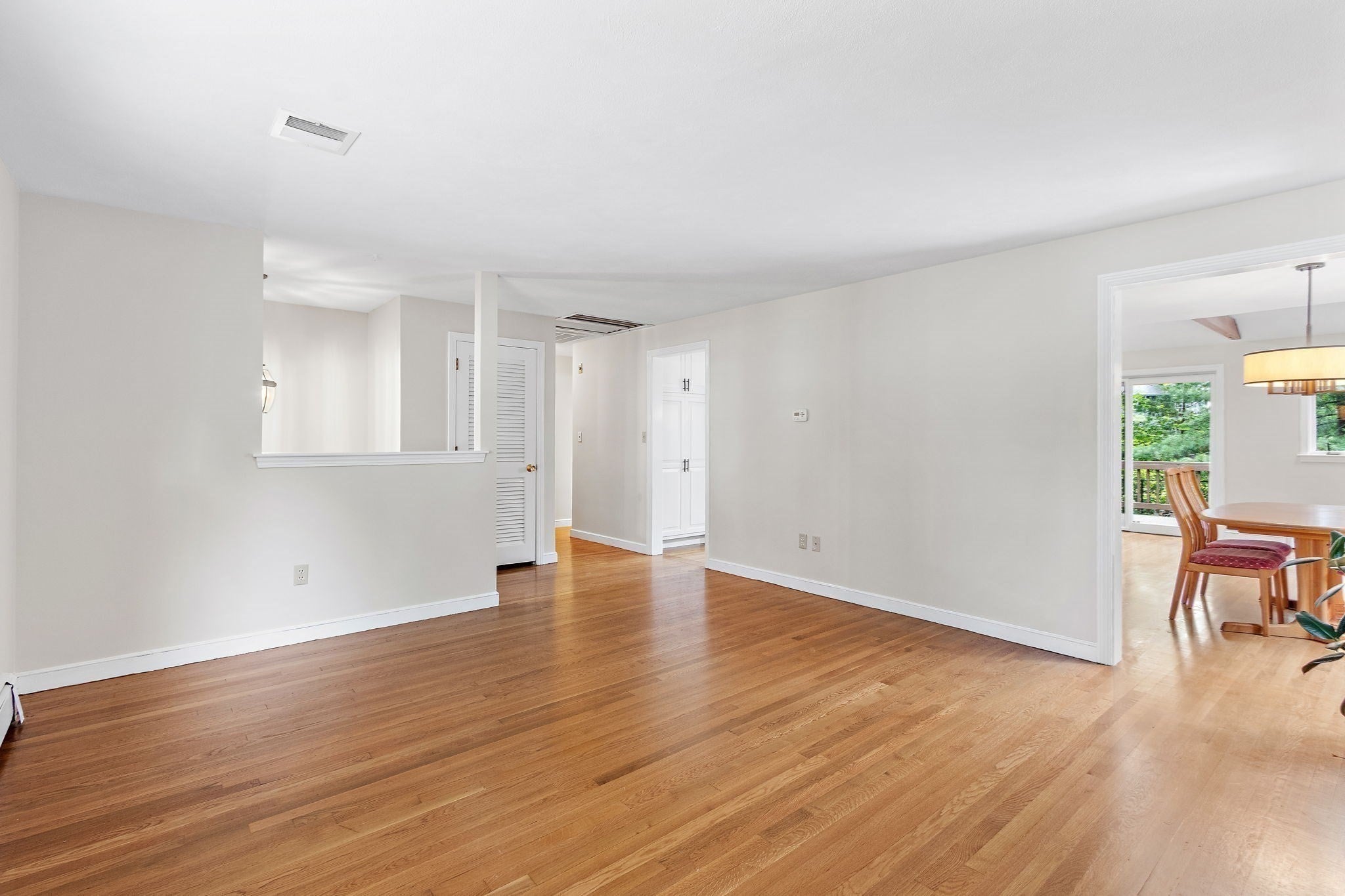 141 Longhill Rd, Franklin, MA Photo #19