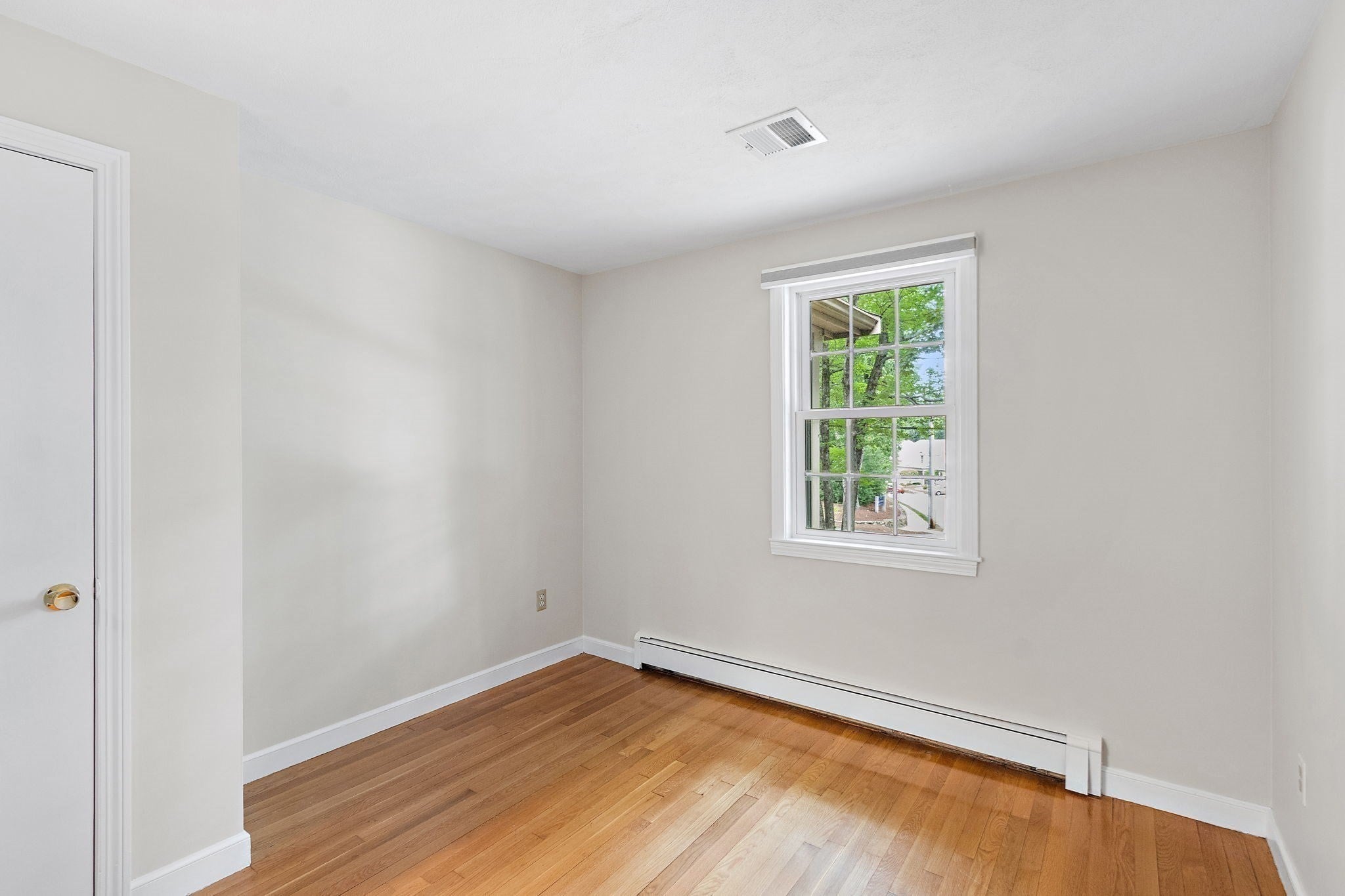 141 Longhill Rd, Franklin, MA Photo #27