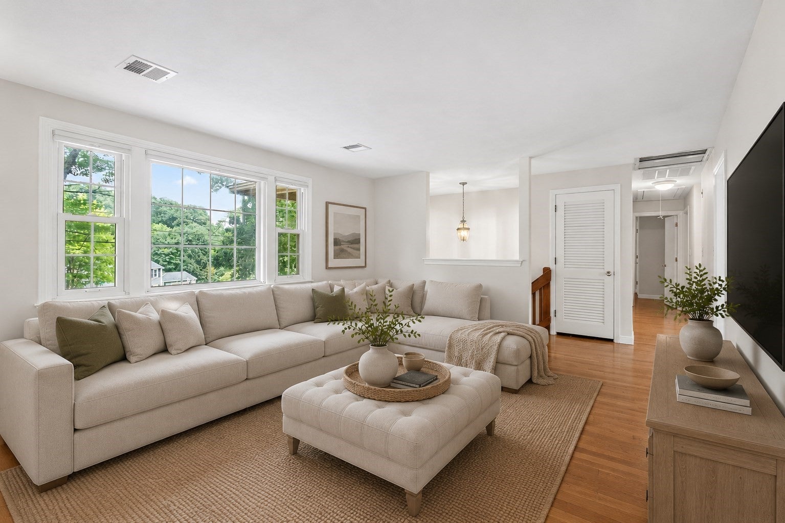 141 Longhill Rd, Franklin, MA Photo #6