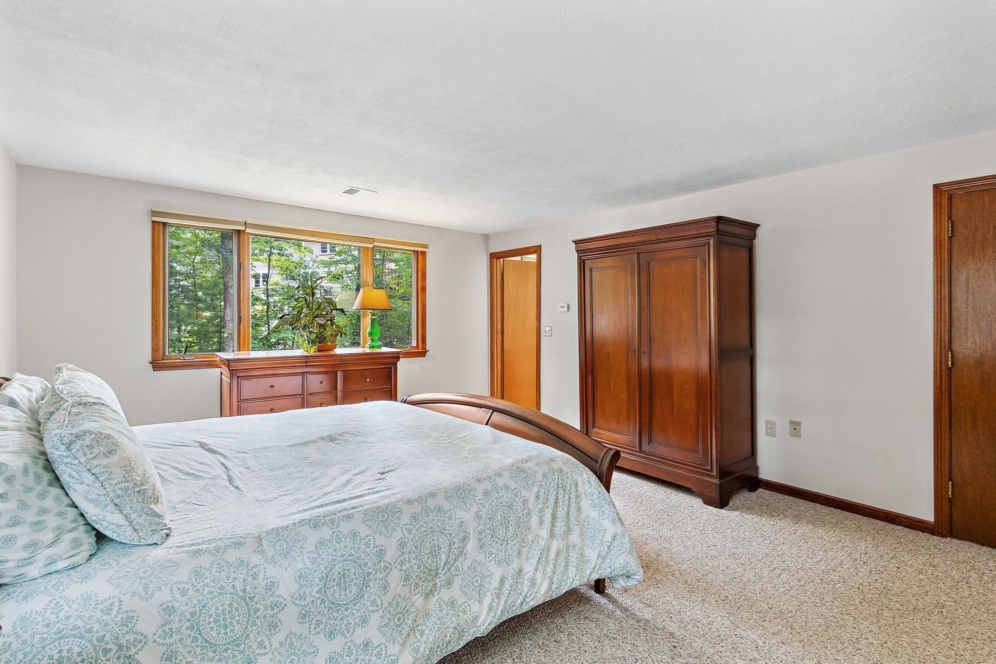 141 Longhill Rd, Franklin, MA Photo #25
