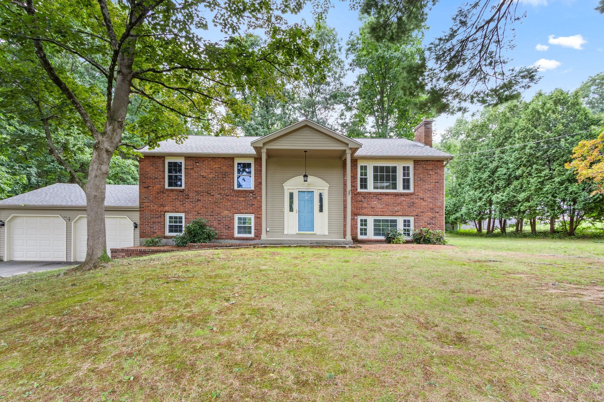 141 Longhill Rd, Franklin, MA Photo #1