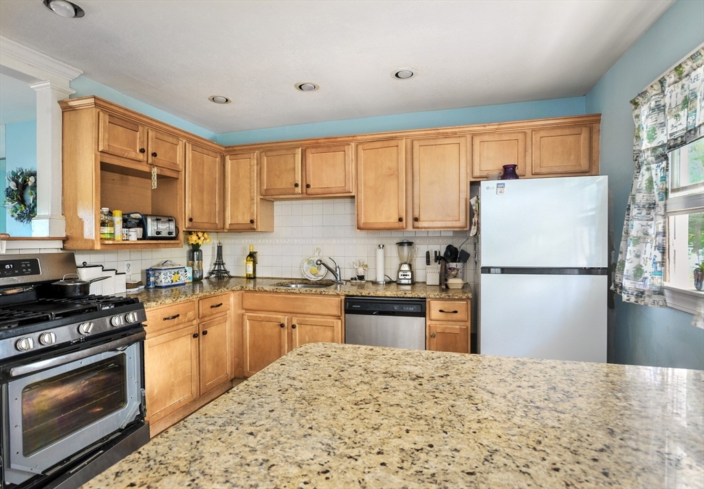 43 Chandler Dr