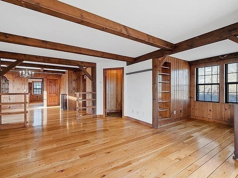 Photo of 32 Park Ave, Malden, MA