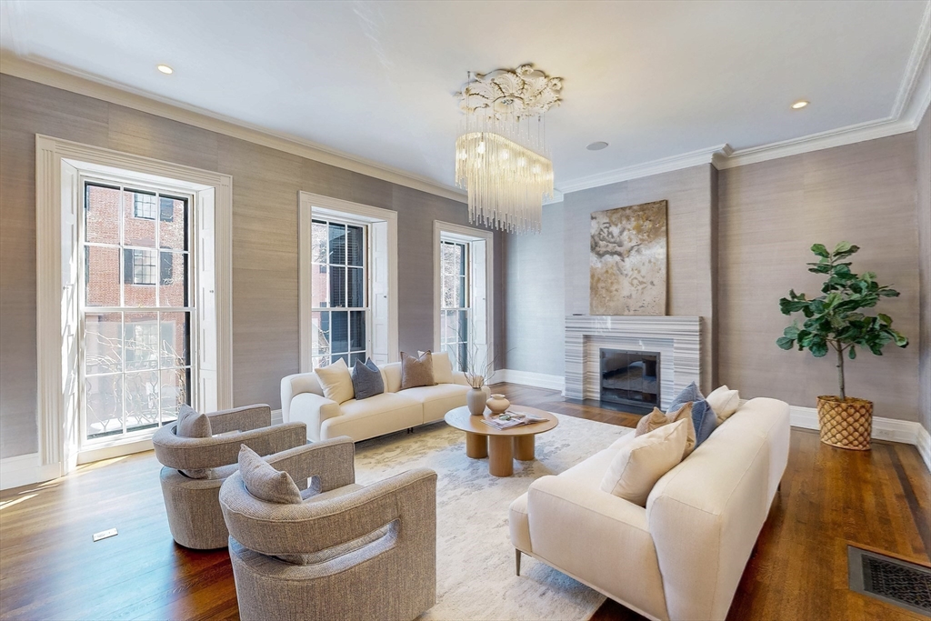 9 Chestnut St